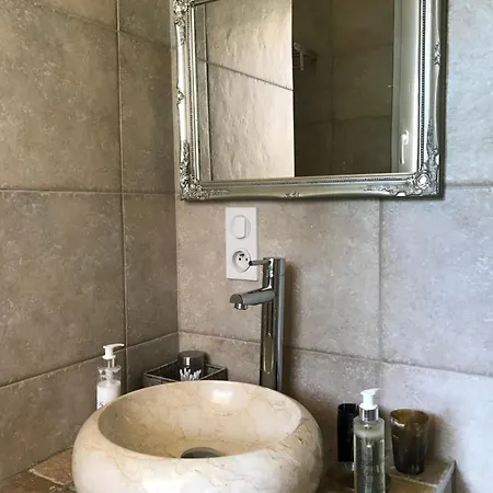 ベッド・アンド・ブレックファスト La Vista 4*