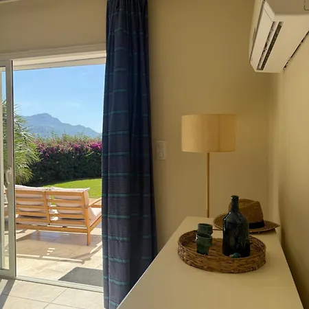 Couette-café La Vista Lumio (Corsica)