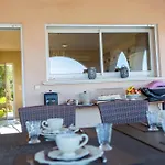 La Vista 4*