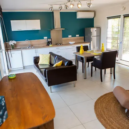 La Vista Bed & Breakfast Lumio (Corsica)