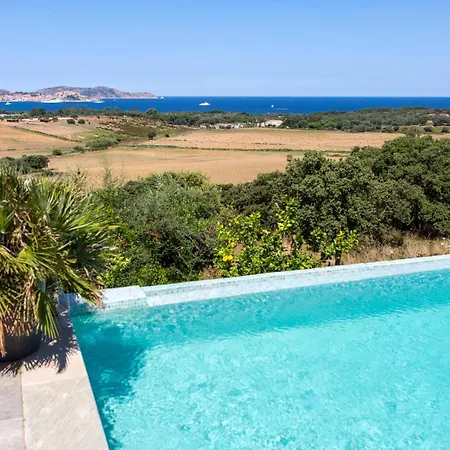 La Vista Bed & Breakfast 4*