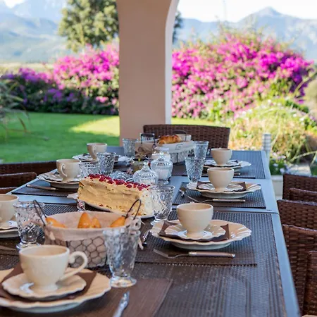 La Vista Bed & Breakfast Lumio (Corsica)