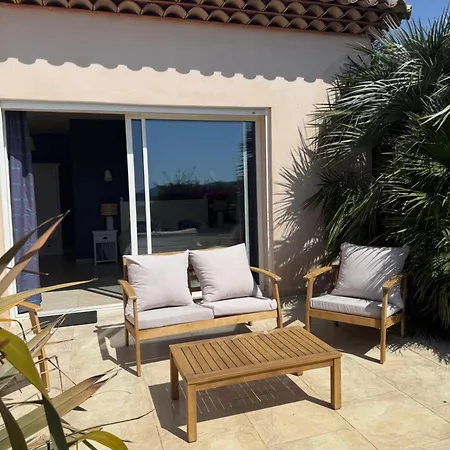 Bed & Breakfast La Vista 4*