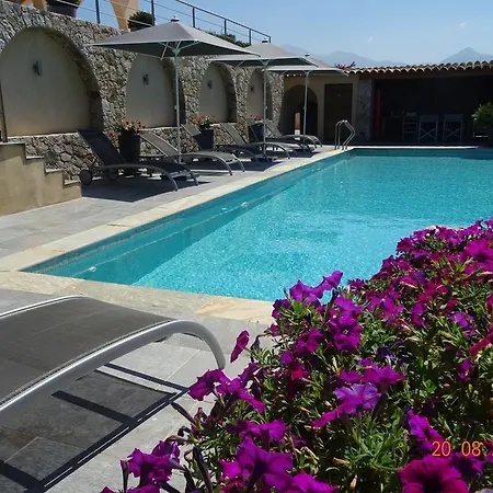 Bed & Breakfast La Vista 4*