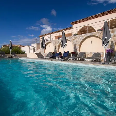 Bed & Breakfast La Vista 4*