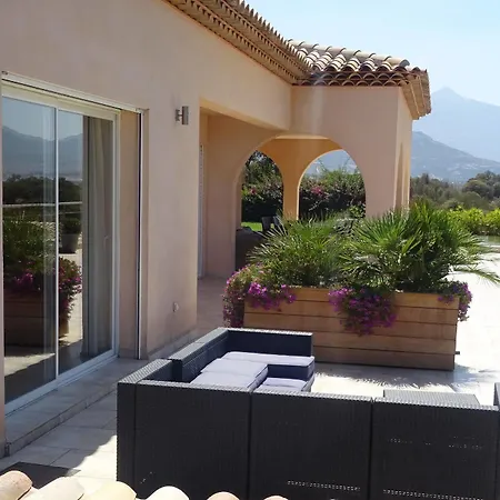 Bed & Breakfast La Vista 4*