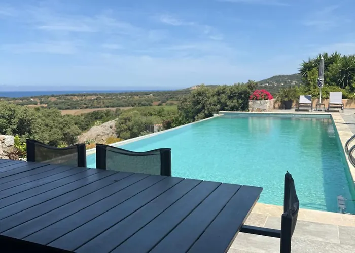 La Vista 4* Lumio (Corsica)